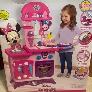 minnie mouse playset kitchen